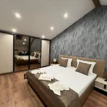 Vip House דירה פלבן