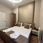 Vip House פלבן
