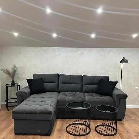 Vip House Апартаменты