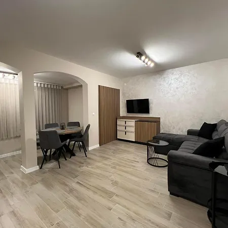 Vip House Апартаменты