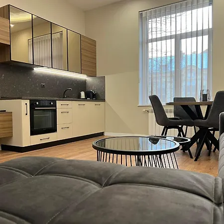 Vip House Appartamento Pleven